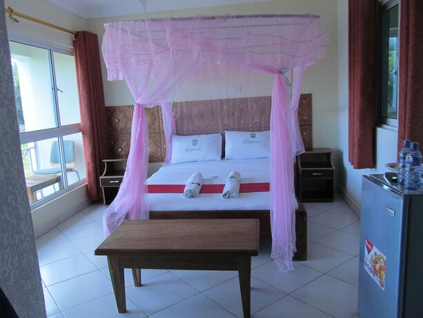 Imagen general del Hotel Diplomat Diani Beach Resort. Foto 5