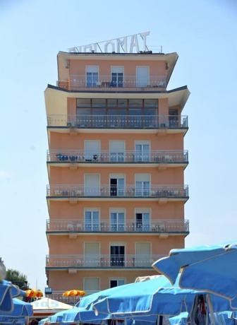 Imagen general del Hotel Diplomat Marine. Foto 1