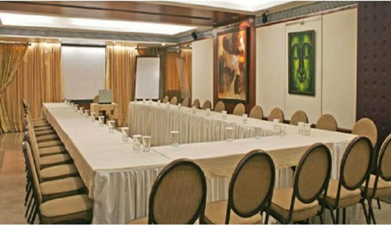 Imagen de los interiores del Hotel Diplomat, Mumbai. Foto 32
