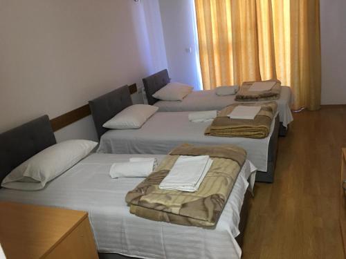 Imagen de la habitación del Hotel Diplomat, Struga. Foto 20