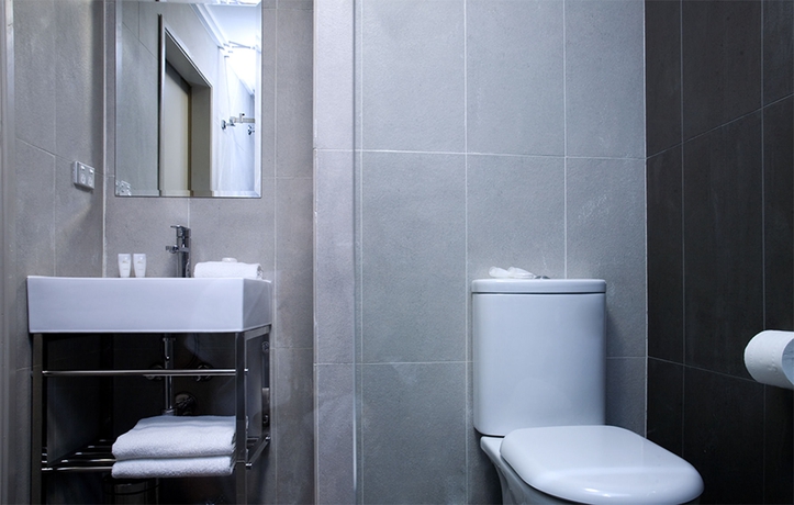 Imagen de la habitación del Hotel Diplomat Sydney. Foto 7