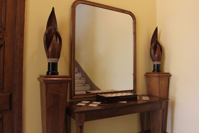 Imagen de los interiores del Hotel Diplomat, Tbilisi. Foto 14