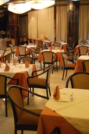 Imagen del bar/restaurante del Hotel Diplomat, Tunis. Foto 3