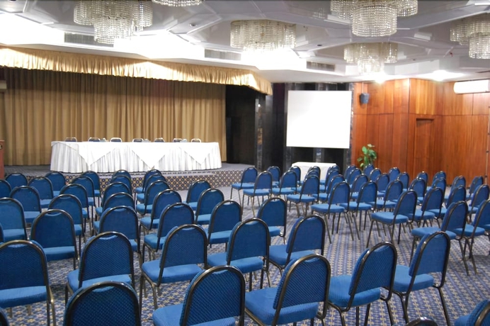 Imagen de los interiores del Hotel Diplomat, Tunis. Foto 15