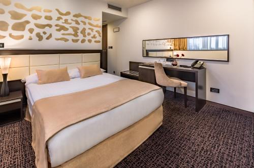 Imagen de la habitación del Hotel Diplomat, Zagreb. Foto 4