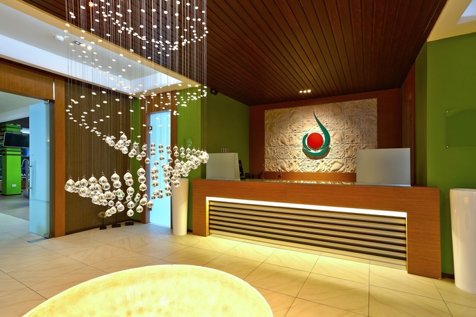 Imagen de los interiores del Hotel Diplomat and Business Center. Foto 7