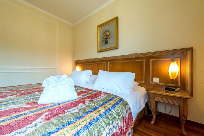 Imagen de la habitación del Hotel Diplomate. Foto 7