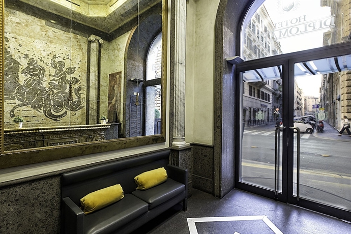 Imagen de los interiores del Hotel Diplomatic, Prati. Foto 19