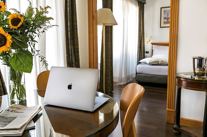 Imagen de la habitación del Hotel Diplomatic, Roma. Foto 2