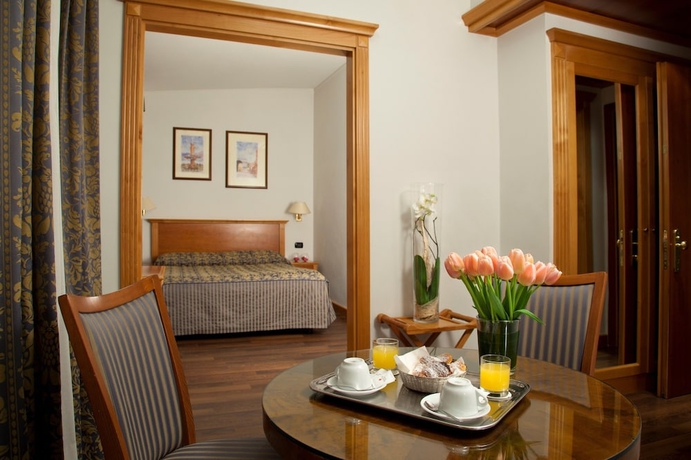 Imagen de la habitación del Hotel Diplomatic, Roma. Foto 3