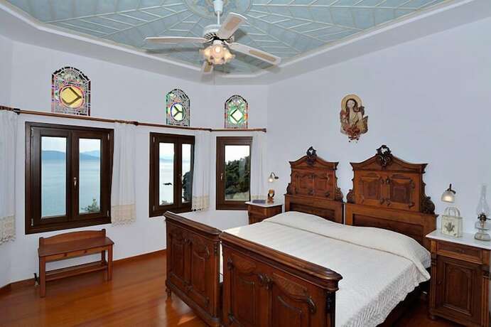 Imagen de la habitación del Hotel Diplomats Holidays. Foto 17