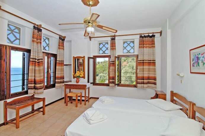 Imagen general del Hotel Diplomats Holidays. Foto 6