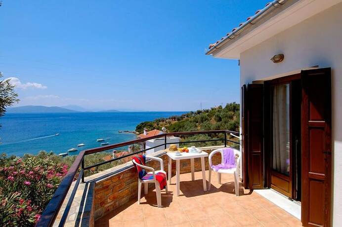 Imagen de la habitación del Hotel Diplomats Holidays. Foto 19