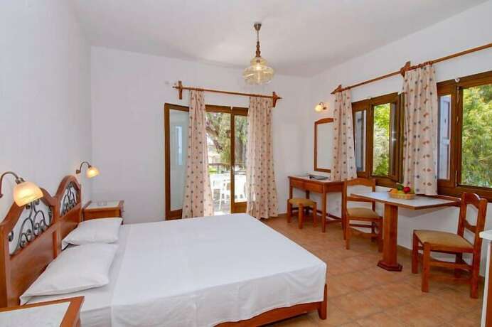 Imagen general del Hotel Diplomats Holidays. Foto 7