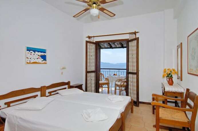 Imagen general del Hotel Diplomats Holidays. Foto 8