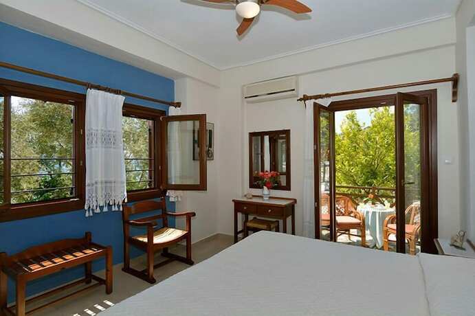 Imagen general del Hotel Diplomats Holidays. Foto 9