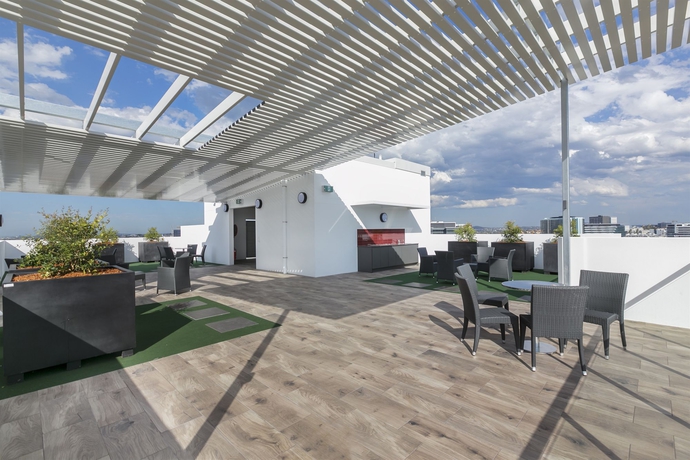 Imagen de los exteriores del Hotel Direct Collective - Pavilion and Governor On Brookes. Foto 9