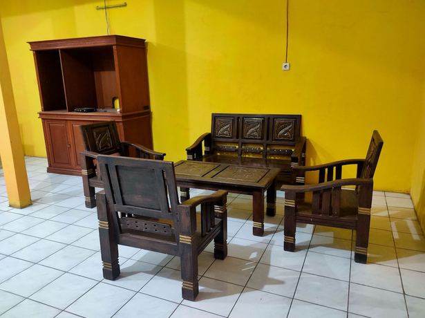 Imagen de los interiores del Hotel Dirgantara. Foto 18