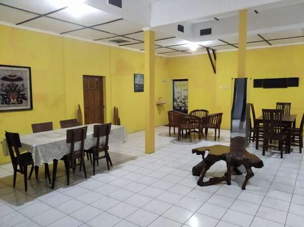 Imagen de los interiores del Hotel Dirgantara. Foto 19