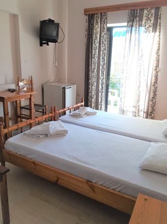 Imagen de la habitación del Hotel Dirki. Foto 4