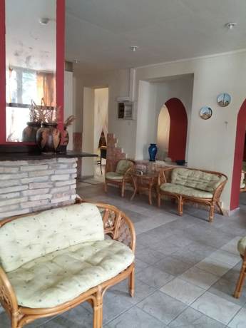 Imagen de los interiores del Hotel Dirki. Foto 20
