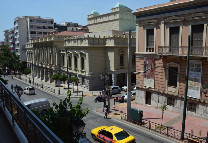 Imagen de la habitación del Hotel Diros. Foto 13