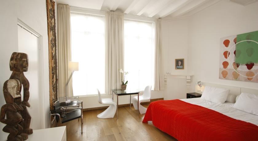 Imagen de la habitación del Hotel Dis. Foto 3