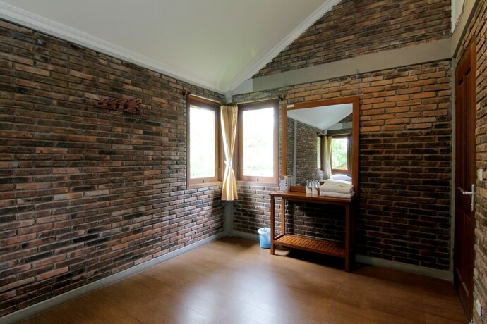 Imagen de la habitación del Hotel Disaster Oasis Training Center. Foto 16