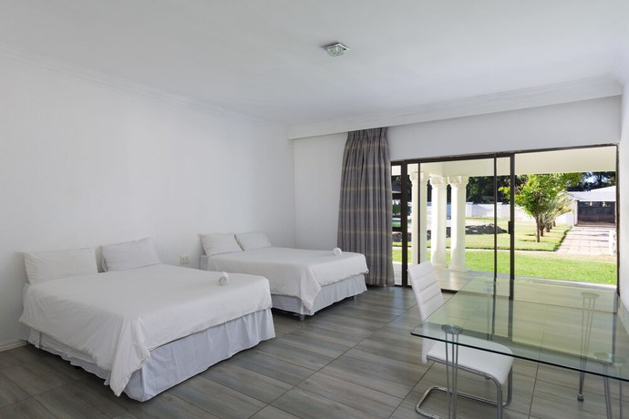 Imagen de la habitación del Hotel Disciples Boutique. Foto 12