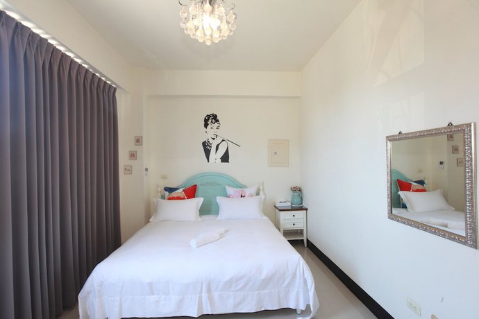 Imagen de la habitación del Hotel Discovery BandB. Foto 2