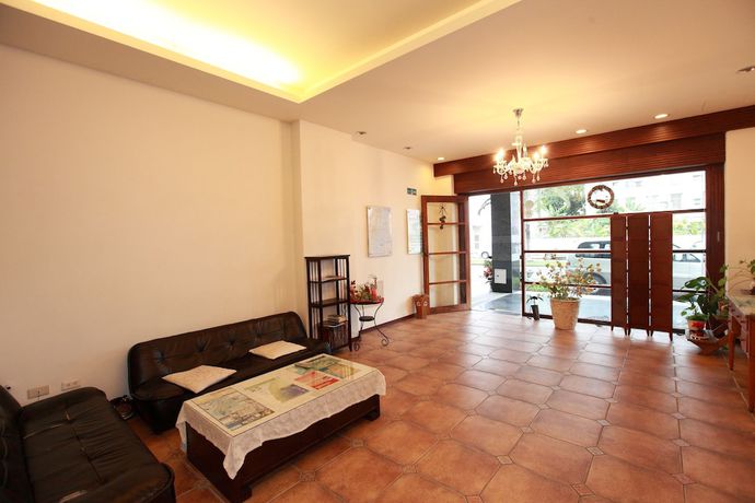 Imagen de los interiores del Hotel Discovery BandB. Foto 19