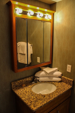 Imagen de la habitación del Hotel Discovery Beach Resort By Vri Americas. Foto 11