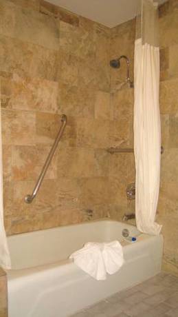 Imagen de la habitación del Hotel Discovery Inn, Midvale. Foto 5