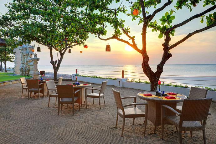 Imagen de los exteriores del Hotel Discovery Kartika Plaza - Chse Certified. Foto 15