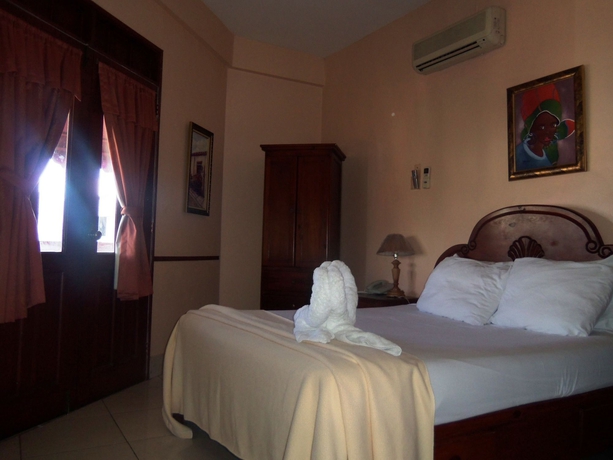 Imagen de la habitación del Hotel Discovery, Santo Domingo. Foto 7