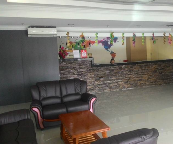 Imagen de los interiores del Hotel Disini Hotel. Foto 8