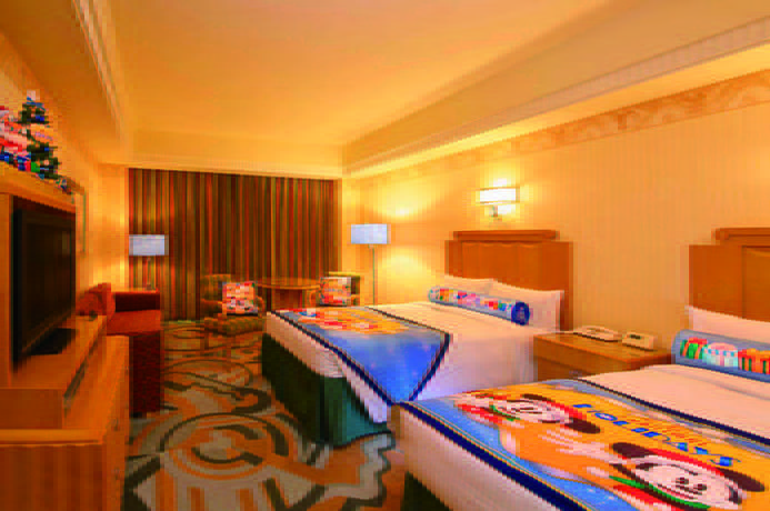 Imagen de la habitación del Hotel Disney Ambassador. Foto 11