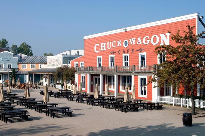 Imagen de los exteriores del Hotel Disney Cheyenne. Foto 14