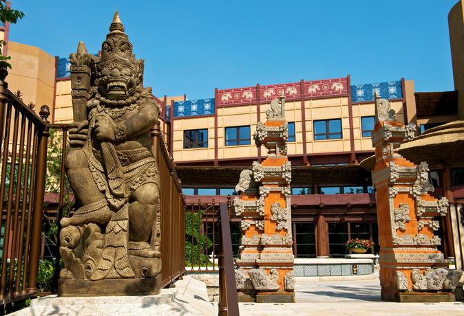 Imagen de los exteriores del Hotel Disney Explorers Lodge. Foto 13