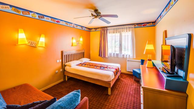 Imagen de la habitación del Hotel Disney Santa Fe. Foto 5