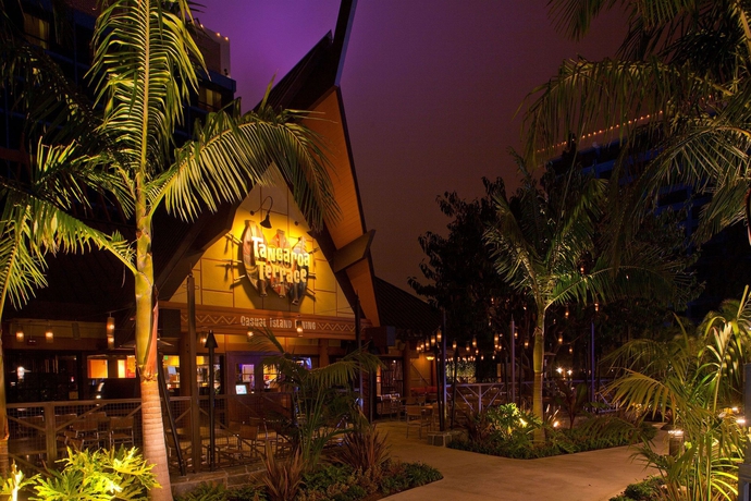 Imagen del bar/restaurante del Hotel Disneyland. Foto 3