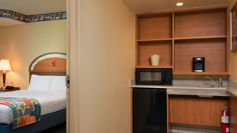 Imagen de los interiores del Hotel Disney's All-star Music Resort. Foto 13