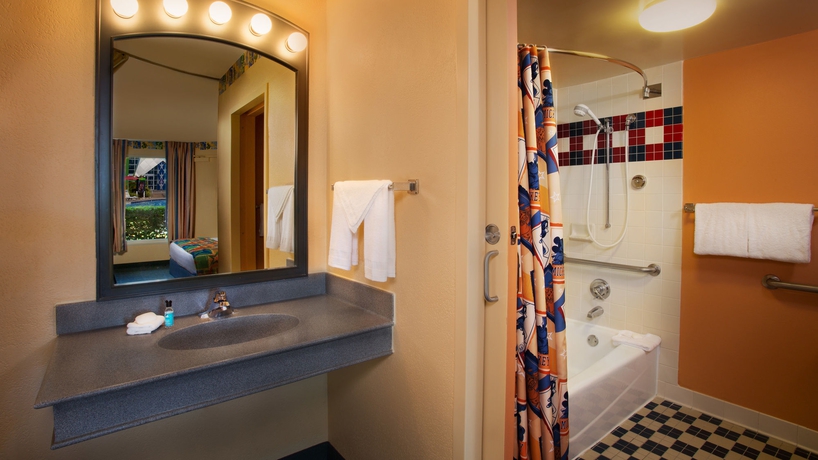 Imagen de la habitación del Hotel Disney's All-star Sports Resort. Foto 4