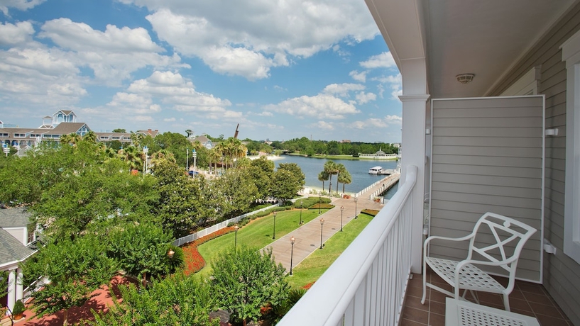 Imagen de la habitación del Hotel Disney's Beach Club Resort. Foto 10