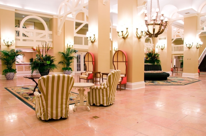 Imagen de los interiores del Hotel Disney's Beach Club Resort. Foto 16
