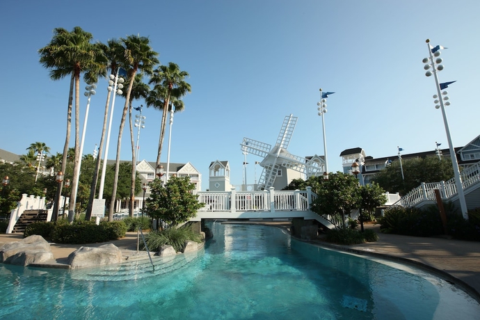 Imagen de la piscina del Hotel Disney's Beach Club Resort. Foto 18