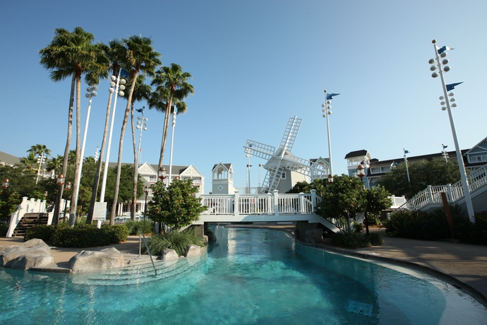 Imagen de la piscina del Hotel Disney's Beach Club Villas. Foto 14