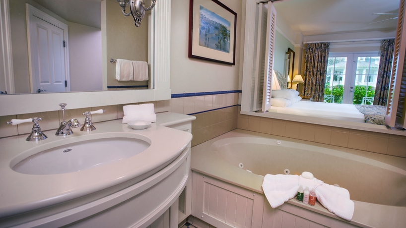 Imagen de la habitación del Hotel Disney's Beach Club Villas. Foto 4