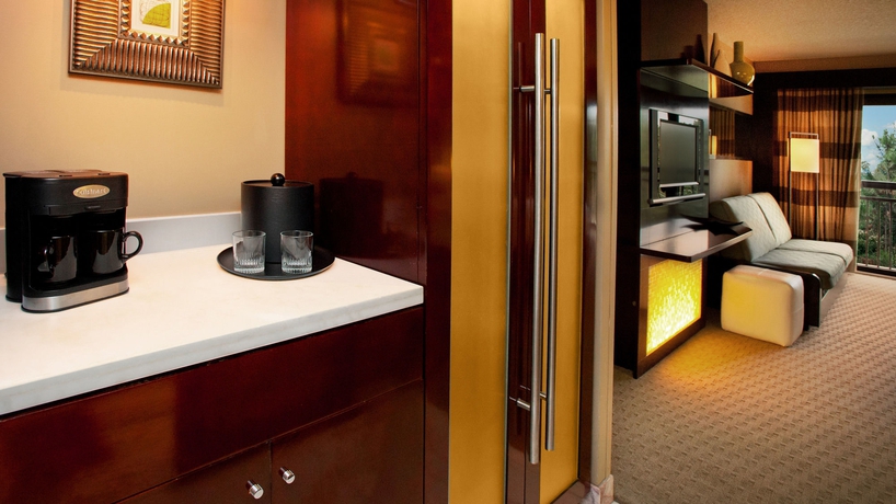 Imagen de la habitación del Hotel Disney's Contemporary Resort. Foto 6