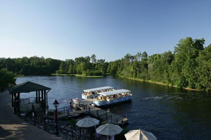 Imagen de los exteriores del Hotel Disney's Port Orleans Resort French Quarter. Foto 12